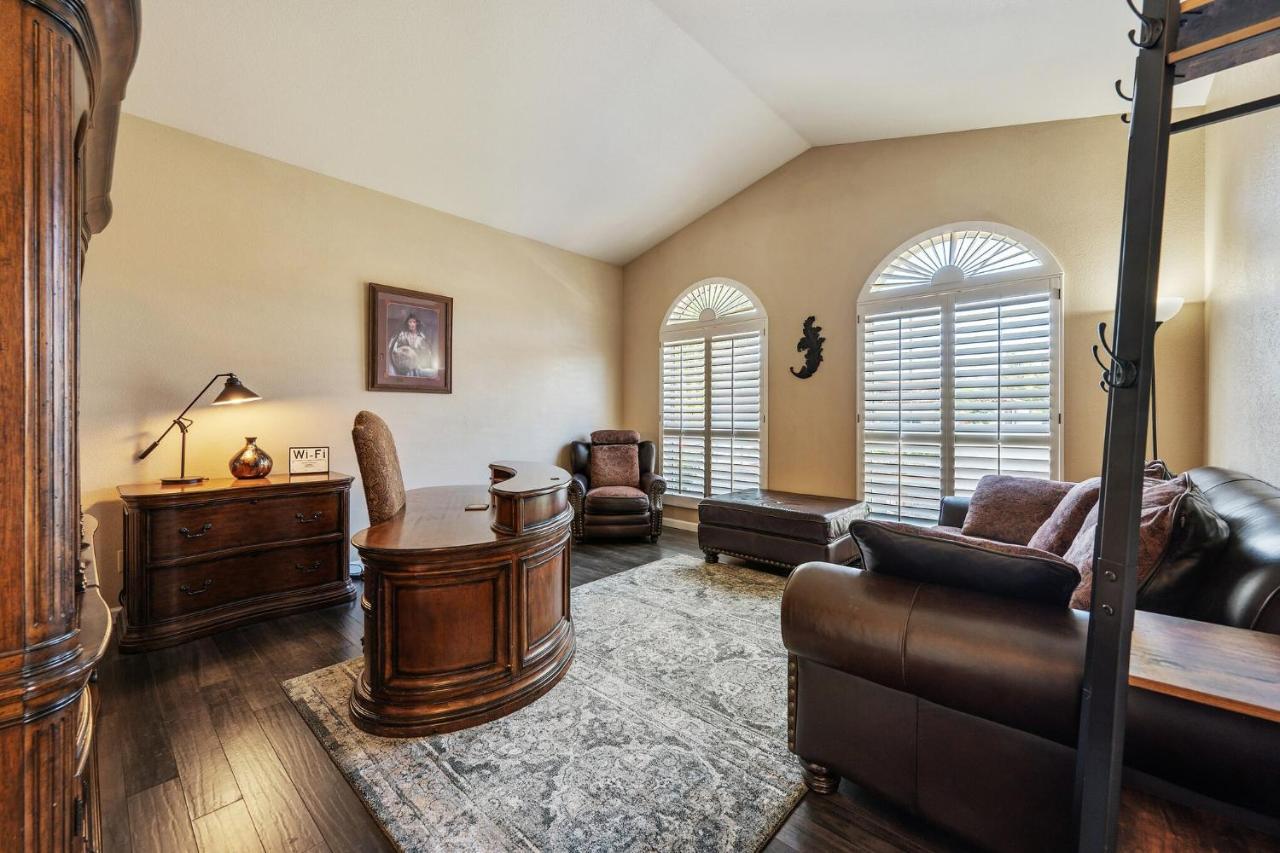 Private Tuscany Oasis With Pool - Perfect For Families, Couples Or Business Travelers Home Phoenix Eksteriør billede